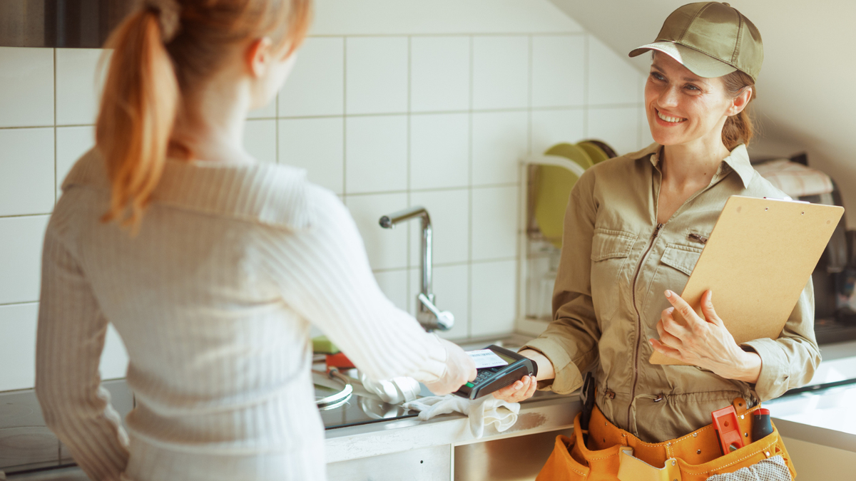 How to Offer HVAC Upgrades: A Quick Guide 