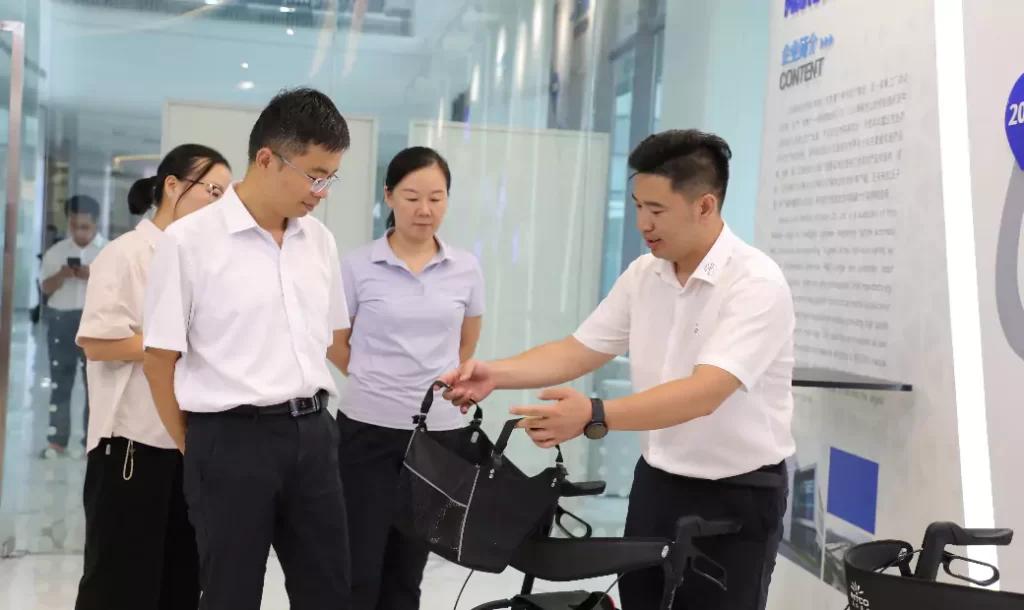 Government–Enterprise Synergy: Pengze Delegation Visits INTCO Medical Jiangsu