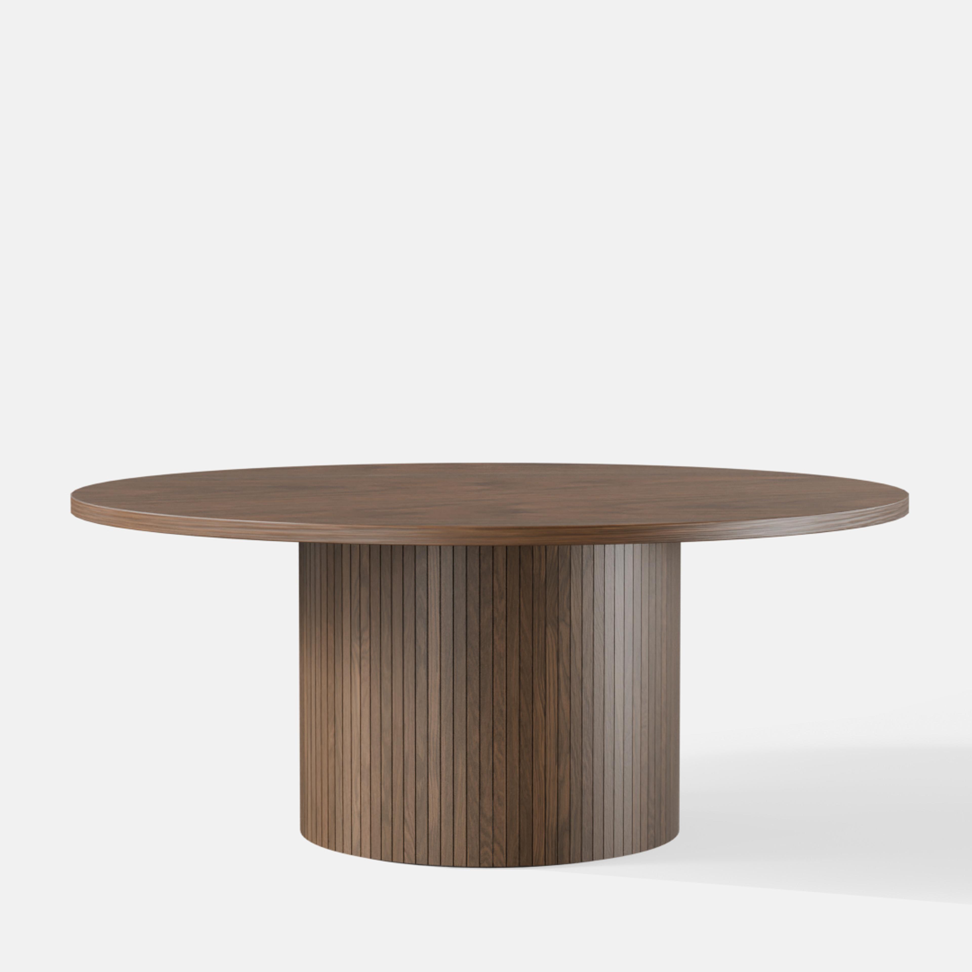 Round Gathering Table - Variation 50