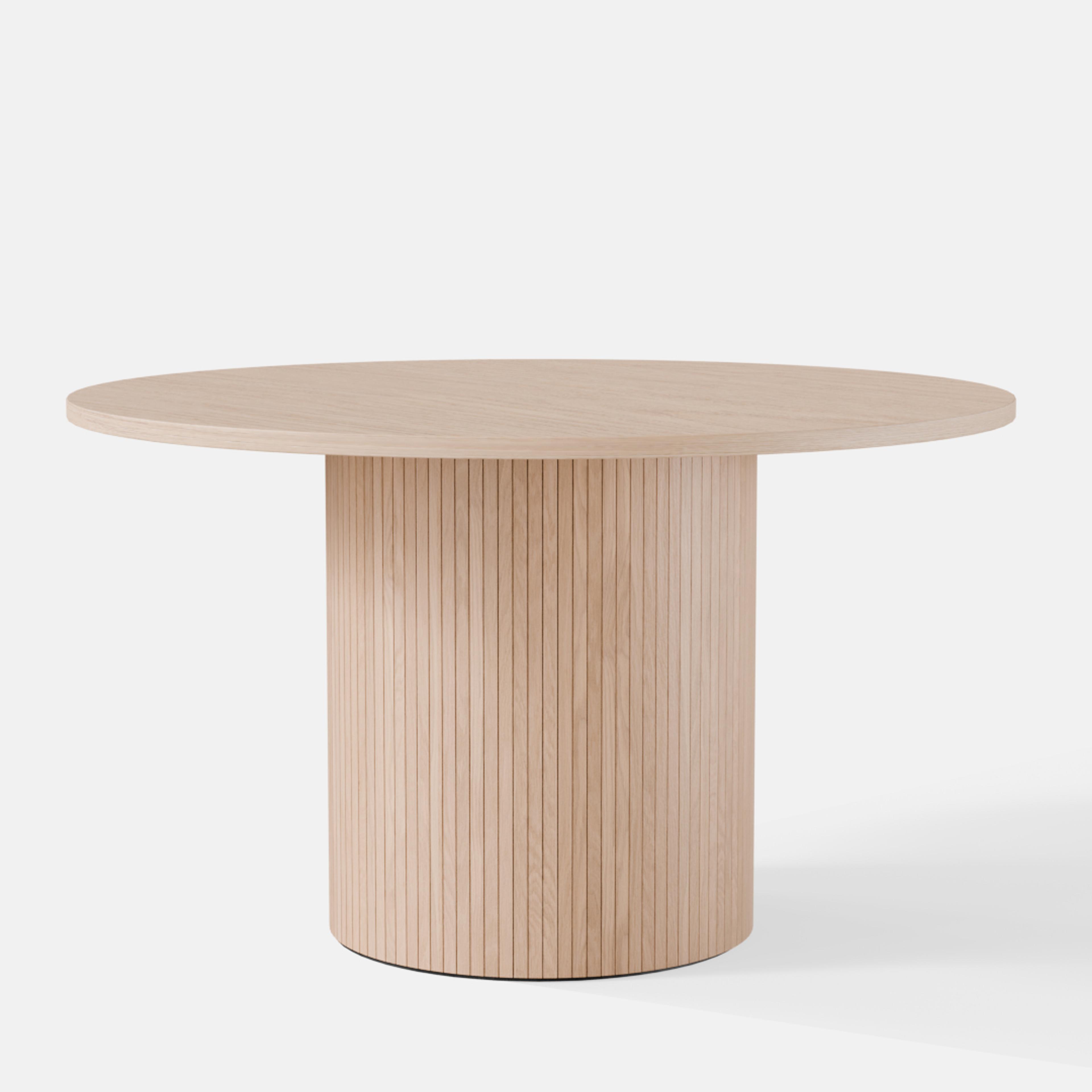 High Round Gathering Table - Variation 120