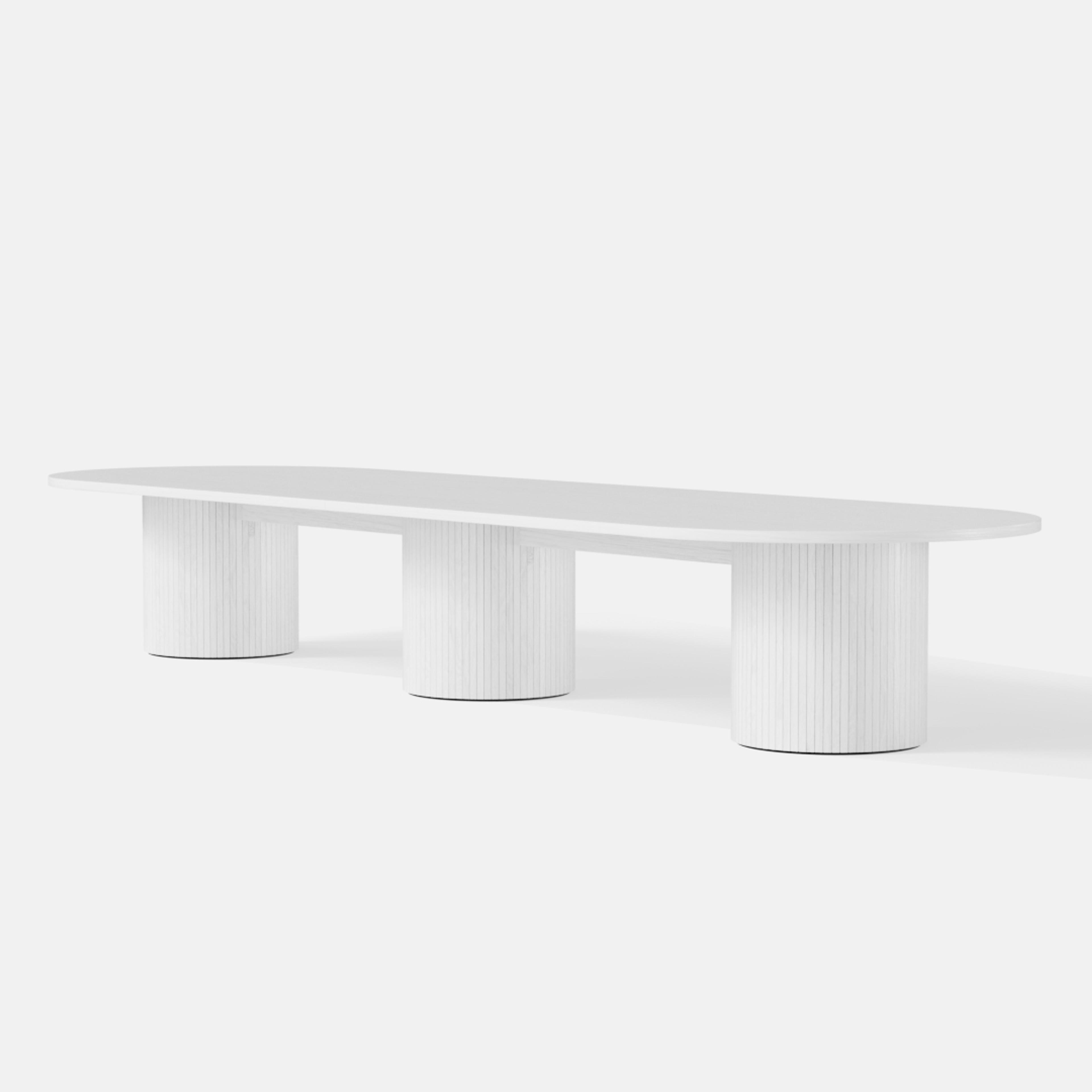 Gathering Boardroom Table Round Base - Variation 87