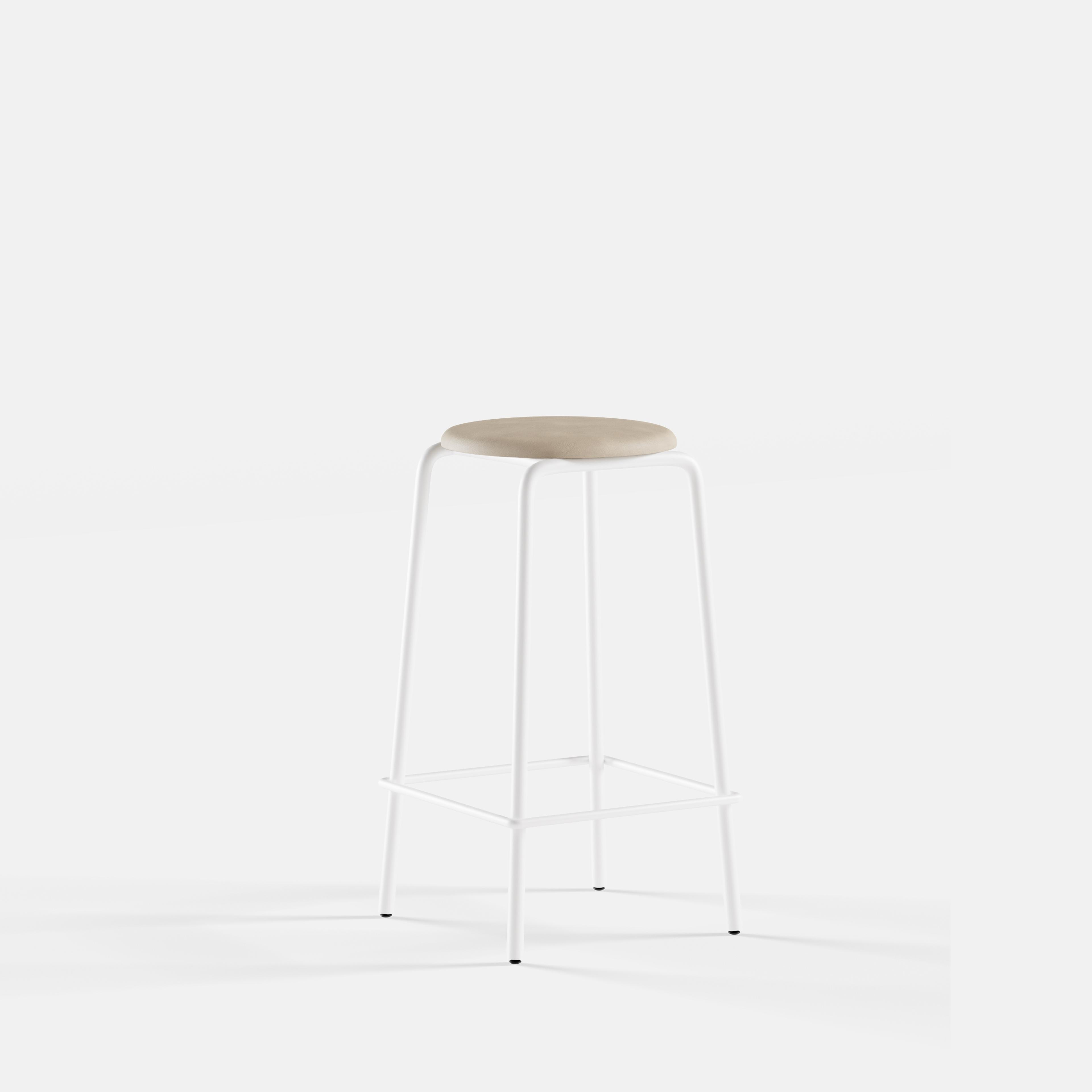 Frame Cafe Stool - Variation 47
