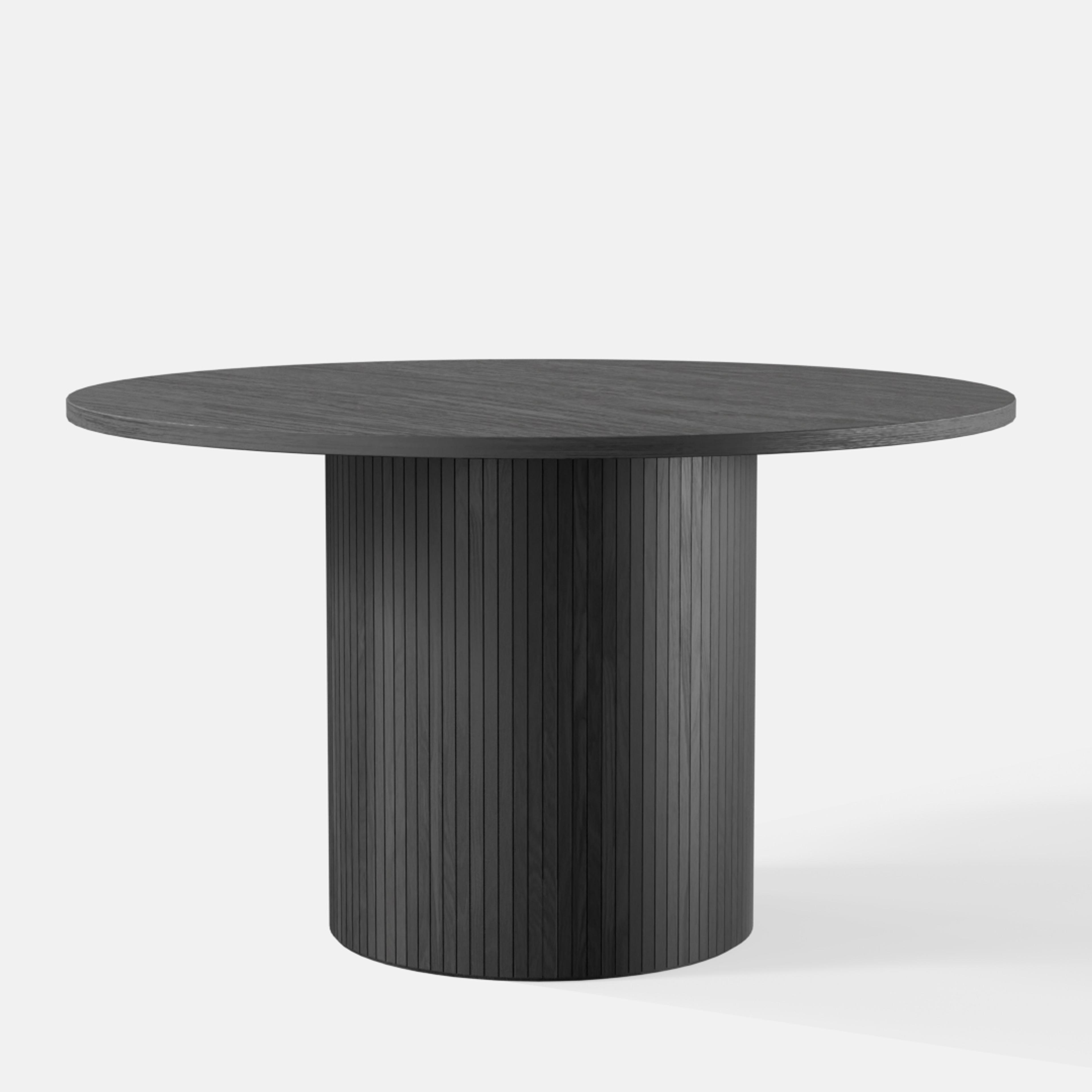 High Round Gathering Table - Variation 125