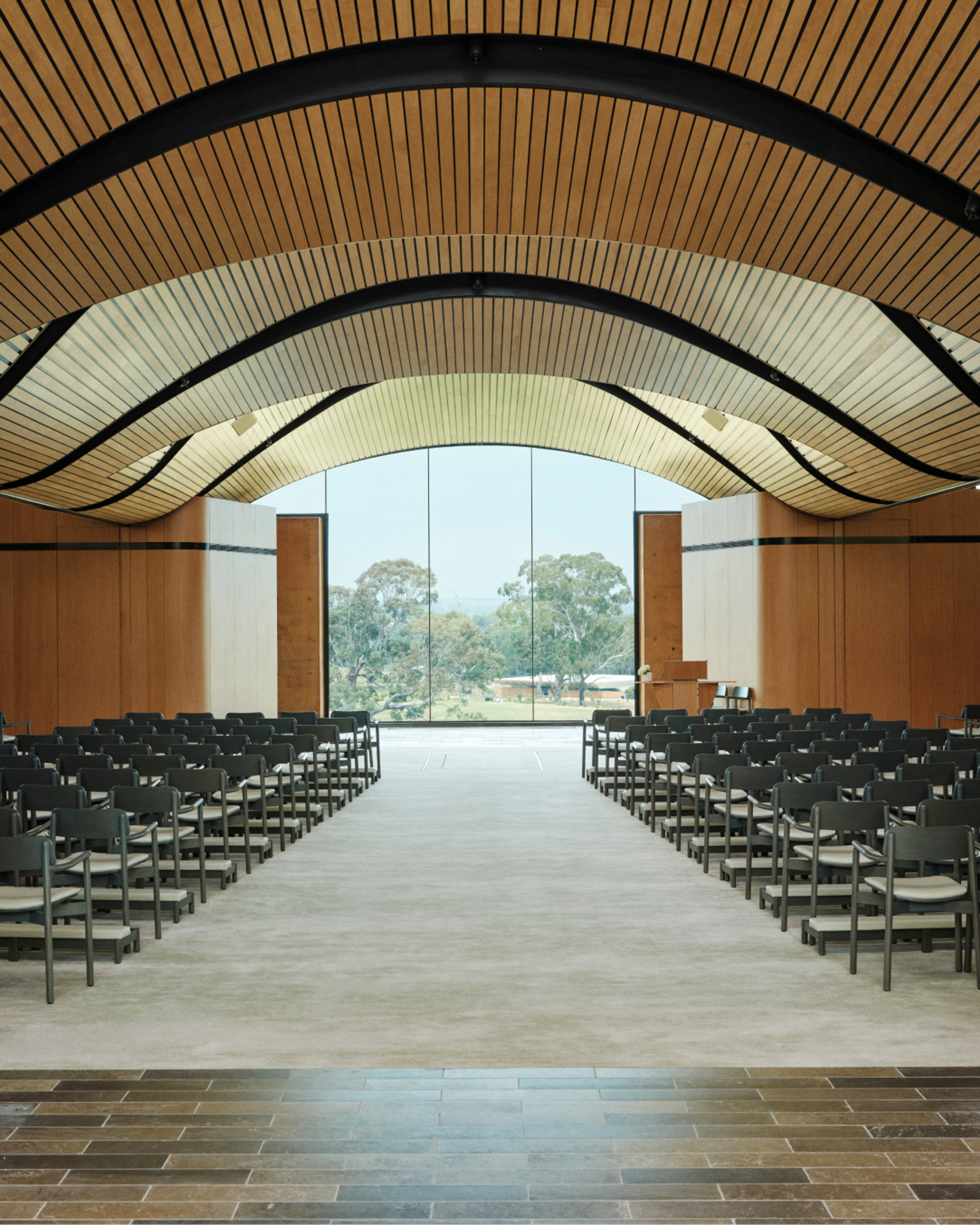                   Macarthur Memorial Park