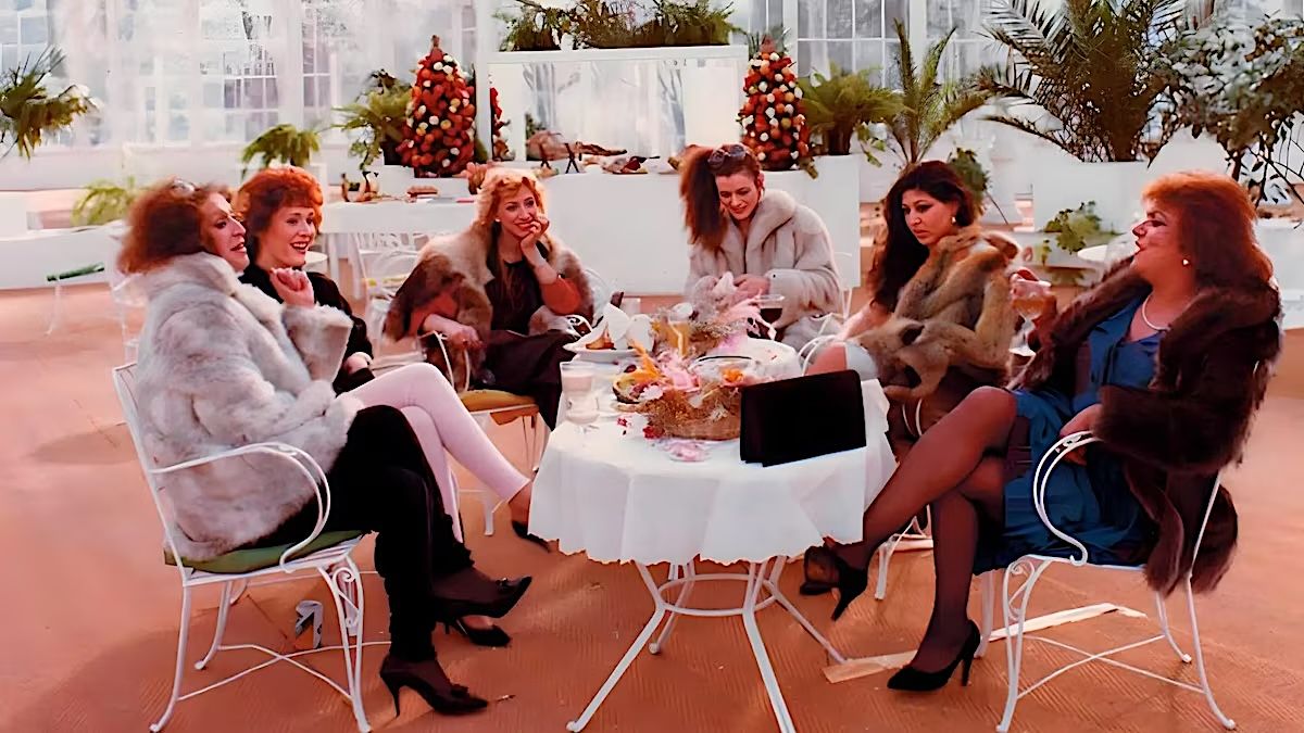 Kinótico Extra. 'Vestida de azul', el documental que puso al colectivo trans ante los ojos de la España de la Transición