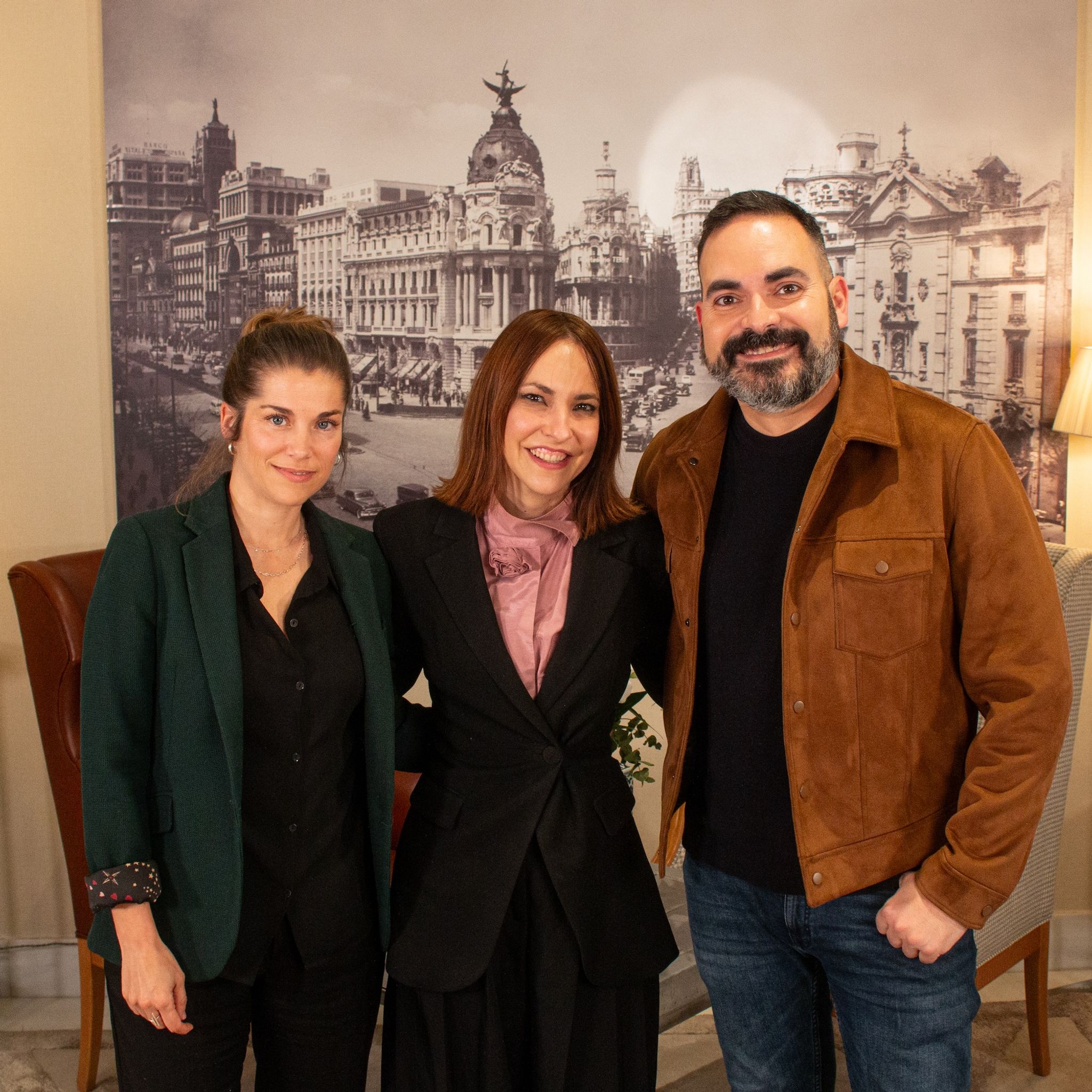 Razones para... 'La virgen roja'. Entrevista con Paula Ortiz y María Zamora Razones para... 'La virgen roja'. Entrevista con Paula Ortiz y María Zamora