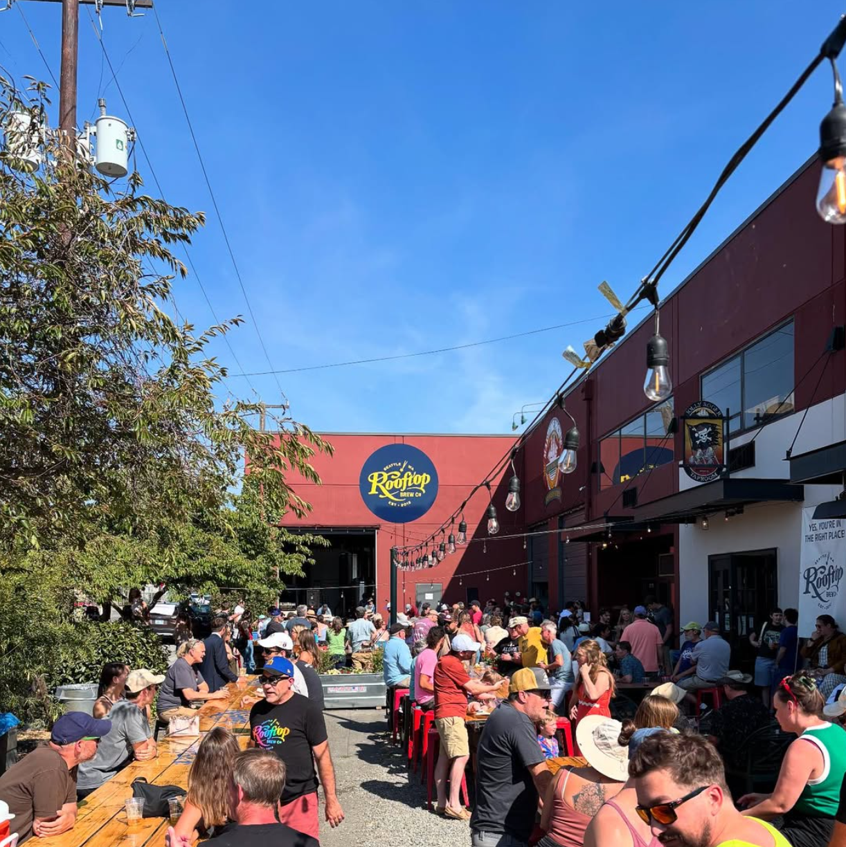 The packed patio the the Jolly Roger on a sunny afternoon