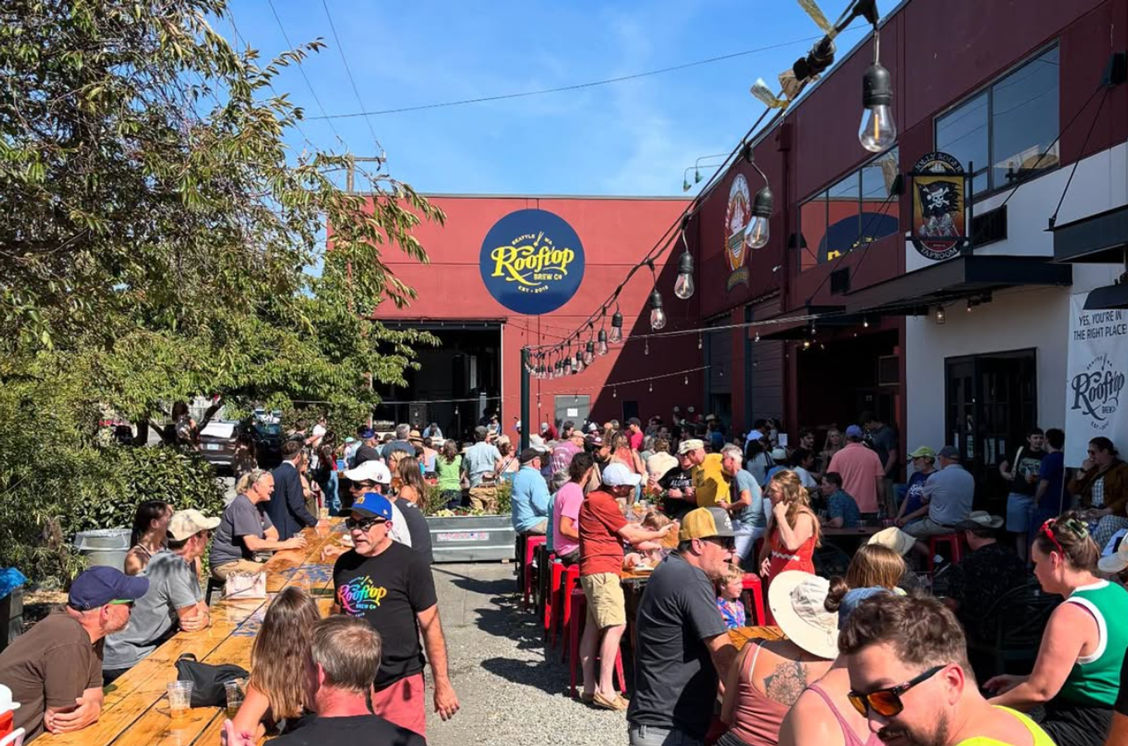 The packed patio the the Jolly Roger on a sunny afternoon