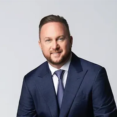 Joshua Alexander headshot