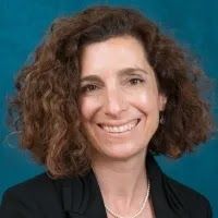 Julia Rueschemeyer headshot