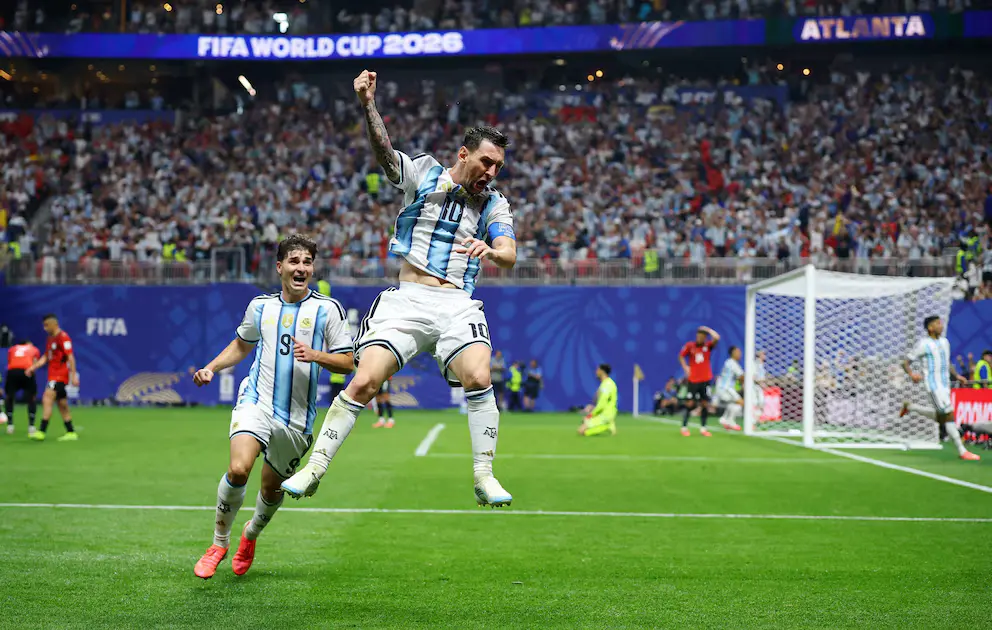 Argentina clasifico en un agonico partido final
