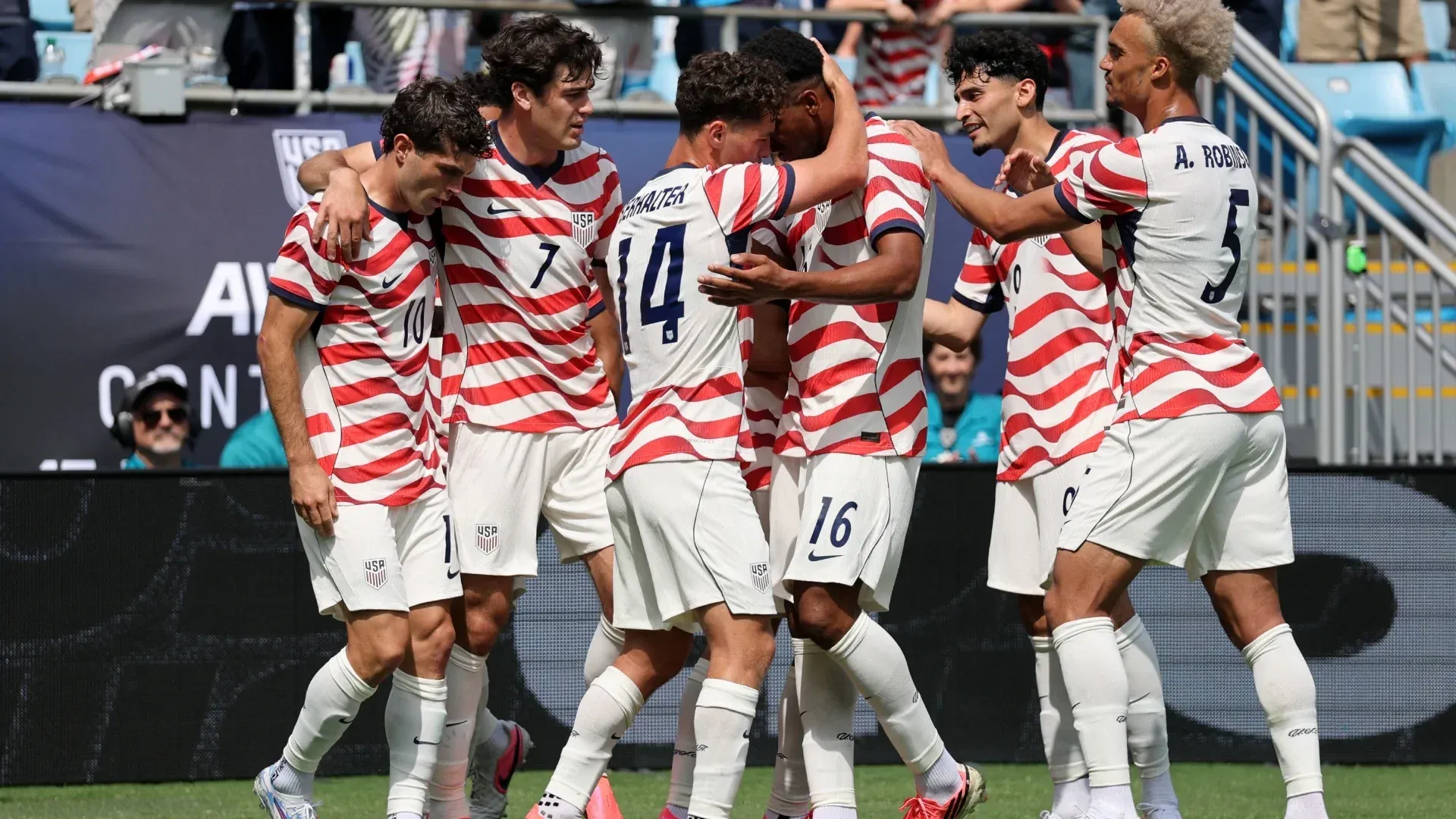 Verdadero espectáculo de futbol y victoria de Estados Unidos contra Paraguay