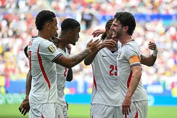 3° puesto: Inglaterra 6 - 4 Francia