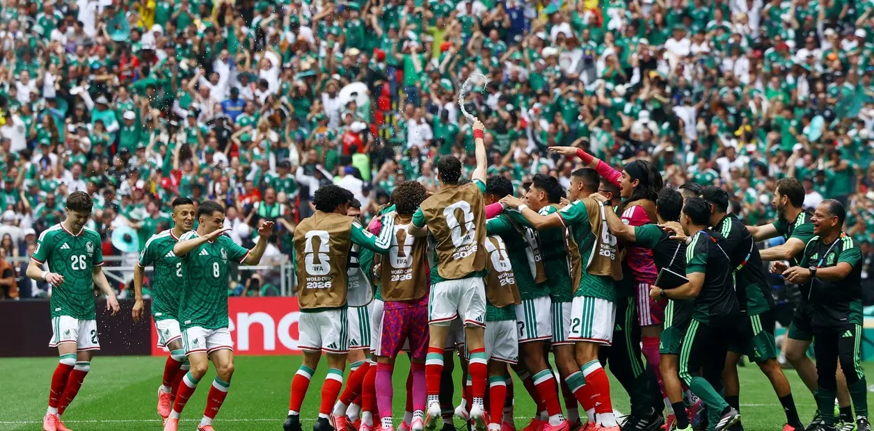 Victoria para el anfitrión frente al compilado de Sudáfrica