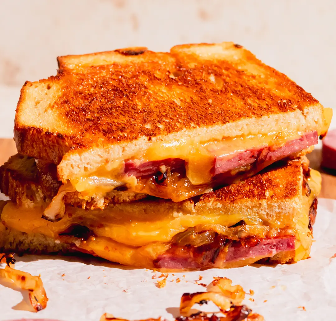 Maui Nui Wild Harvested Venison Maui Nui Summer Sausage Sandwich