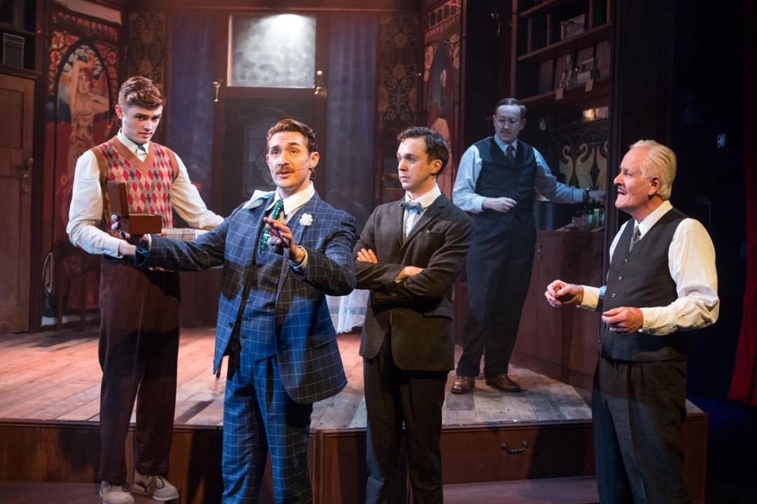 She Loves Me, production photo 9