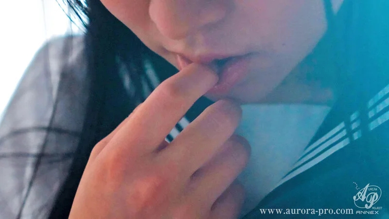 「オッパイを滅茶苦茶にして…おじさん…」中年チ〇ポ偏愛巨乳女学生 ひとり留守番中に近所のオジサン達に悪戯されて…淫乱中出し孕ませ懐妊 先生もクラスメイトも知らない本当の私… 羽月乃蒼