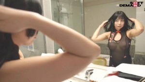 主人とのセックスを諦め毎晩のお風呂オナニーが日課の欲求不満ママ 鹿野あも 30歳 AV DEBUT ギャラリー 8