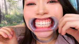 ～喉奥姦通～ イラマチオ 浜辺栞帆 ギャラリー 2