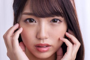 【VR】何もかも…全てをぶち壊す誘惑の瞳 10年来の幼馴染。雰囲気の良いホテルで、堕ちるまで僕を見つめる底の深い不倫。 木下ひまり ギャラリー 3