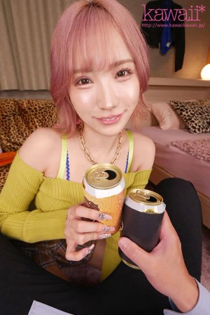 【VR】「じゃあウチで宅飲み…する？」残業頼まれ終電逸 バイト先の後輩ギャルの部屋に…無防備すぎる部屋着おっぱいと一途な素顔にキュン死 雰囲気に呑まれて朝が来るまで痴女られたボク 春陽モカ ギャラリー 2