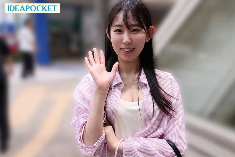 片想いし続けた幼馴染に告白、交際、そして初セックスの日 僕は今までの想いと脱いだら想像を超えるスリム巨乳に興奮が収まらず無我夢中で貪り合った 月城りり香