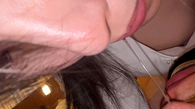 実況しながら鼻を辱めるドSお姉さんがM男に濃厚鼻フェラ ギャラリー 13