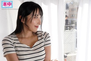 「私がリードしてあげたいのに…イキすぎてごめんなさい！！」近所の大学生に性の手解きをしてあげるはずが…ご無沙汰過ぎて逆に年下ガン反りチ●ポにマジイキして腰振り 子宮ぐりぐり吸着騎乗位止まらず何度も中出しされちゃう欲求不満妻 北野未奈 ギャラリー 1