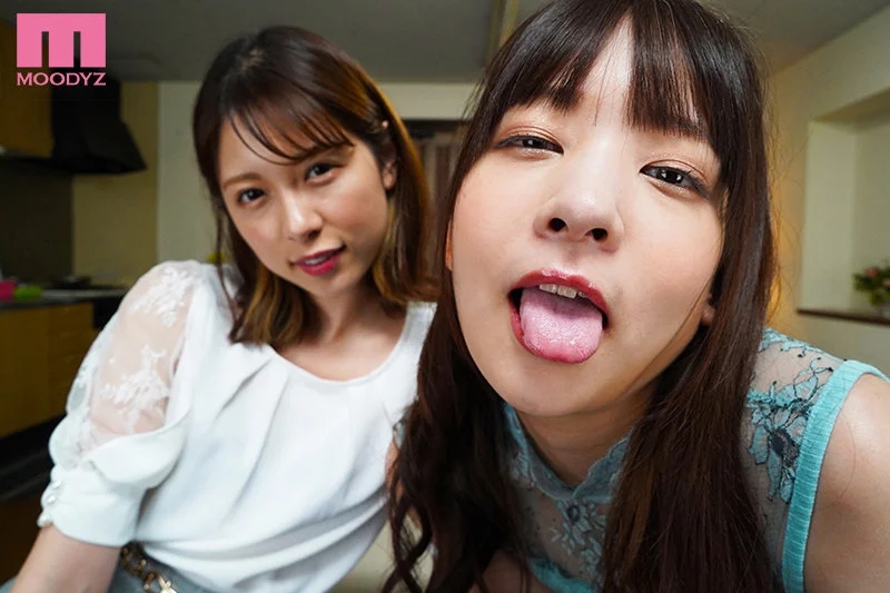 【VR】静寂の中…元カノ2人がささやいて焦らしてボクの事をねっとり痴女りまくりで何発も中出しをしてしまった…。