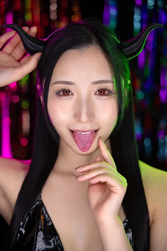 【VR】シン・顔面特化アングルVR ～サキュバス未奈が顔面至近距離でボクを’搾精イラマ’で射精管理する！！ 北野未奈