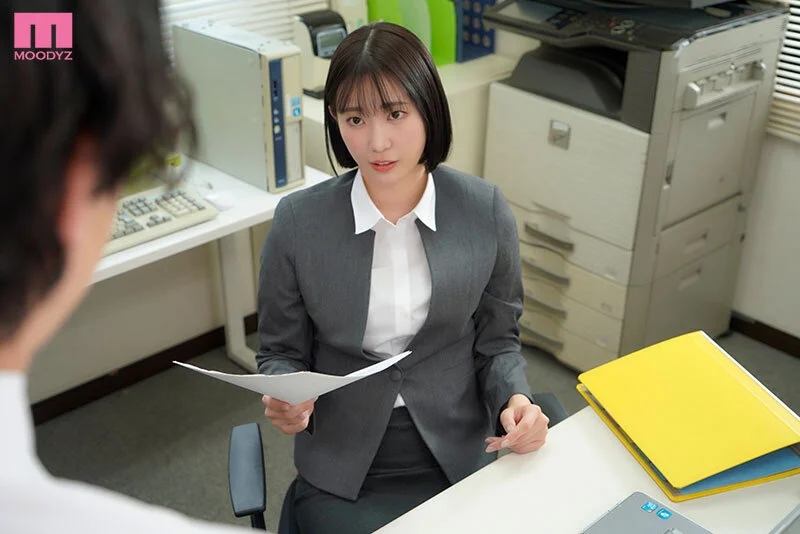 大嫌いが大好きに変わる純愛中出し ねぇ、甘えてもいい？大嫌いだった女上司と退職後にコンビニで再会そのまま一緒にお酒を飲んで仲良くなり田舎に帰るまでの1週間甘々エッチでヤリまくった。 美谷朱音