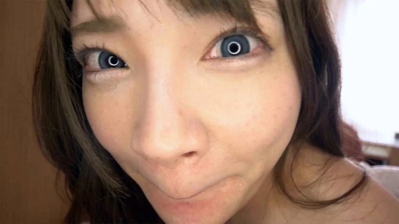 東京で離婚してた地元の幼馴染と再会、心を込めて純粋な気持ちでプロポーズすると… 一条みお