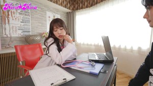 囁き淫語で誘惑してくる馬乗り痴女医のお下品クリニック 新井リマ ギャラリー 1