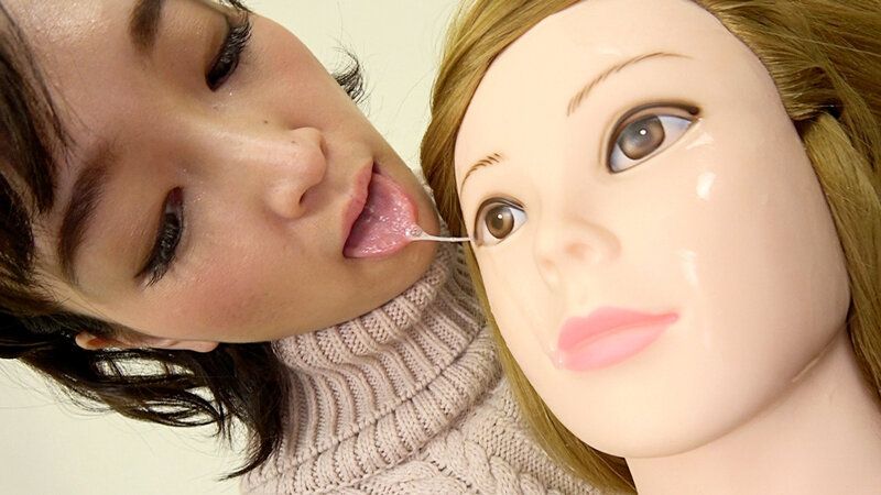 マネキンをベロでしゃぶりつくす美女 ギャラリー 8