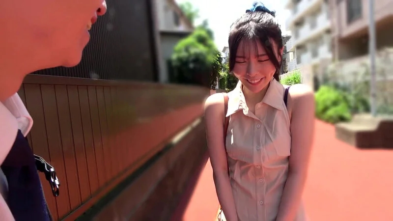 【4K】競泳水着NTR 黒髪巨乳な隣人美女のハイレグ姿にフル勃起 結婚しているにも関わらず濃厚SEXで何度もイカされちゃいました 黒島玲衣