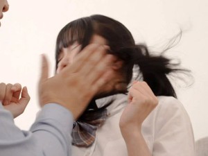 学生時代に僕をイジメていた同級生の最愛の一人娘を復讐イラマチオで喉凹にしてやった 日泉舞香 ギャラリー 1