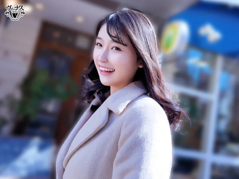 浮気妻密会デート～欲求不満奥様の非日常性生活～ 沙月ふみの