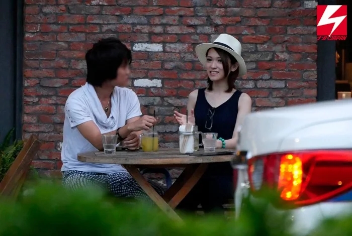 アマチュアバンドのヴォーカルがあまりに可愛くて…ナンパして付き合ってデートもSEXも盗撮しまくり。本人説得して映像作品化！AVデビューしてもらいました！ 椎名そら