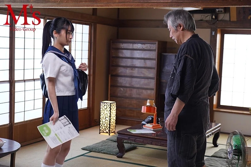 美少女妄想脳内エステ 醜いおじさんに体中をまさぐられオイルまみれで中出しセックスされるのを想像して興奮してる私って変態ですか？ 久留木玲