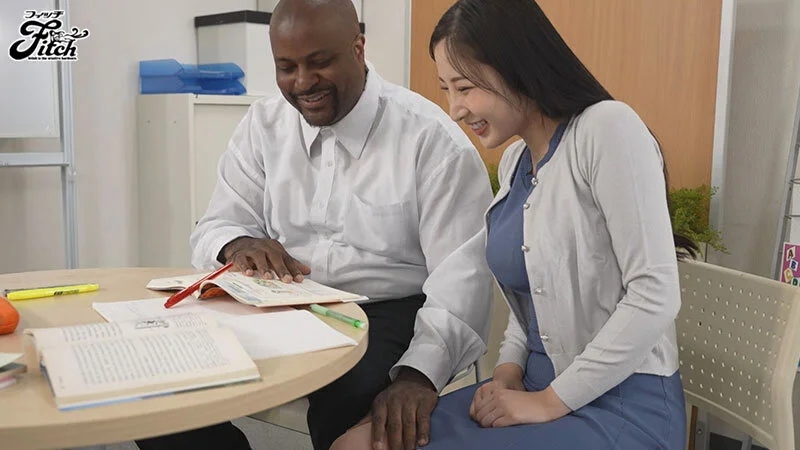 黒人解禁！英会話NTR 極太の黒マラSEXに溺れた巨乳妻 北野未奈