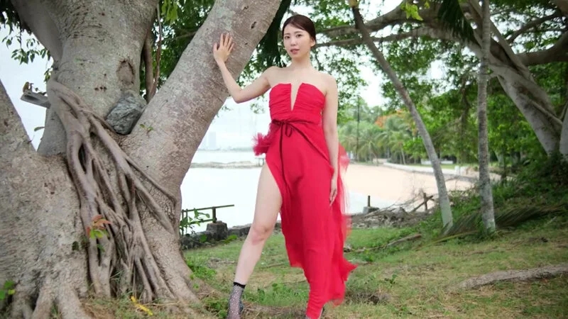 Ayaka 斐色輪廻・山岸あや花