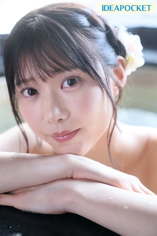 デビュー1周年記念で温泉ロケに来た愛才りあが この後1日中ぶっ通しのキメセクで人生で最もイカされるなんて知る由もない