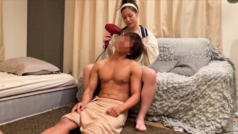 男の子ってみんなオッパイ好きでぐうかわ 常にオッパイ押し付けてくる僕の PF（パイフレ）