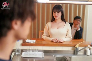 ふわとろ巨乳のバブみある年下義母に死ぬほど甘やかされ、オギャり射精を繰り返したボク。 羽月乃蒼 ギャラリー 1