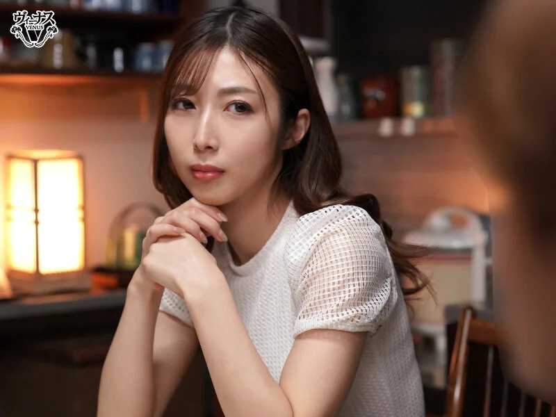 息子は煩悩まみれの肉食獣―。首絞め・イラマ・固定バイブで完全メス堕ちする母親 今井栞菜