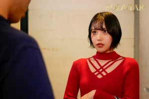 デリヘル呼んだらいつも領収書を突っ返してくる経理部の欲求不満OLと遭遇「まさか、飲食代で落とさないでくださいよ…」と言いつつ生本番させてくれ自宅でも会社でもヌいてくれる関係に 柴崎はる ギャラリー 2