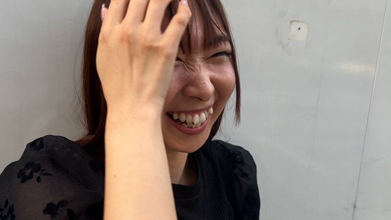 街角で声をかけて口内観察させてもらう 時計屋店員 みらいちゃん ギャラリー 4