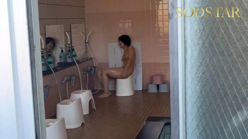 えwww修学旅行中、ボーイッシュな新人担任教師に憑依したったww 実は超敏感ムッツリ体質だった事が発覚www 俺（先生）のカラダを使って消灯後男子連中とエロいことしまくった大絶頂おふざけ記録。 柴崎はる