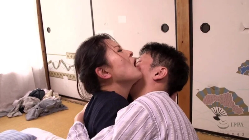 【期間限定熟女パック】貧乳豆乳首パック