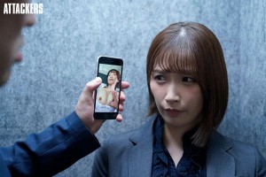 社内凌●盗撮調教 深夜残業中にレ●プされたのを、たまたま盗撮されていた巨乳OLが盗撮犯にセカンドレ●プされ次第に社内セックスに溺れていく日常 美園和花 ギャラリー 3
